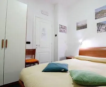 Monteverdi Resort La Spezia 2*,  İtalya